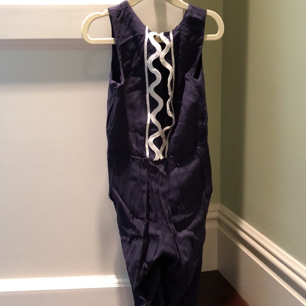 Chloe girls navy sz 4 jumpsuit scalloped detail